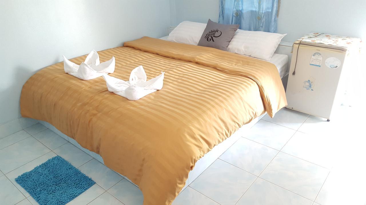 Montra Guesthouse Ranong Exterior photo